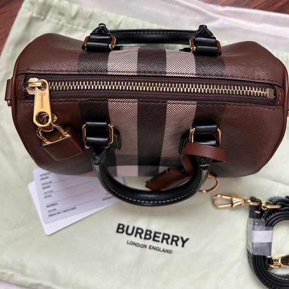 Burberry mini bowling bag - Picture 4 of 14